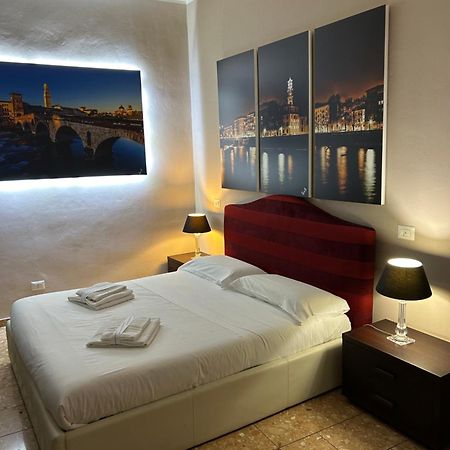 Residence Casanova Duomo Verona Eksteriør billede