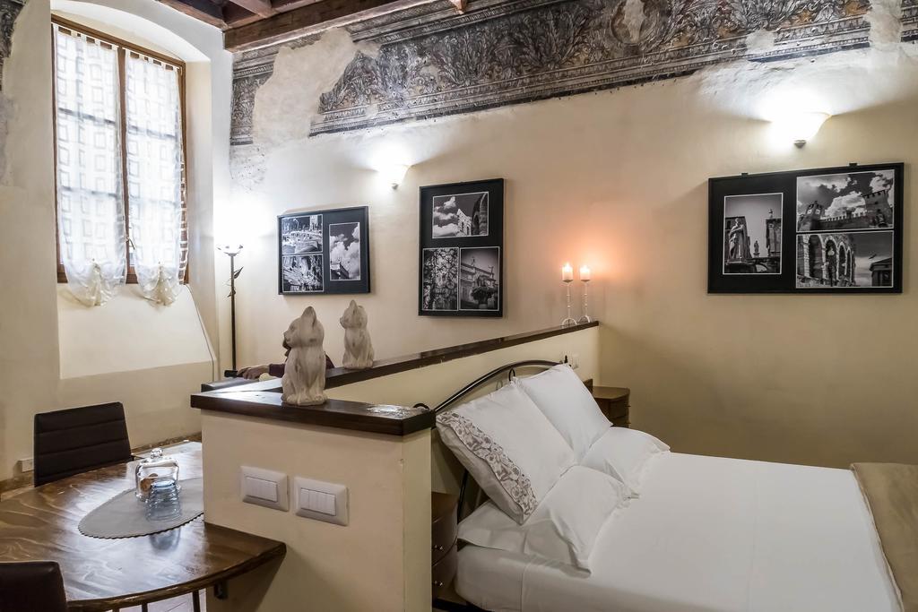 Residence Casanova Duomo Verona Eksteriør billede
